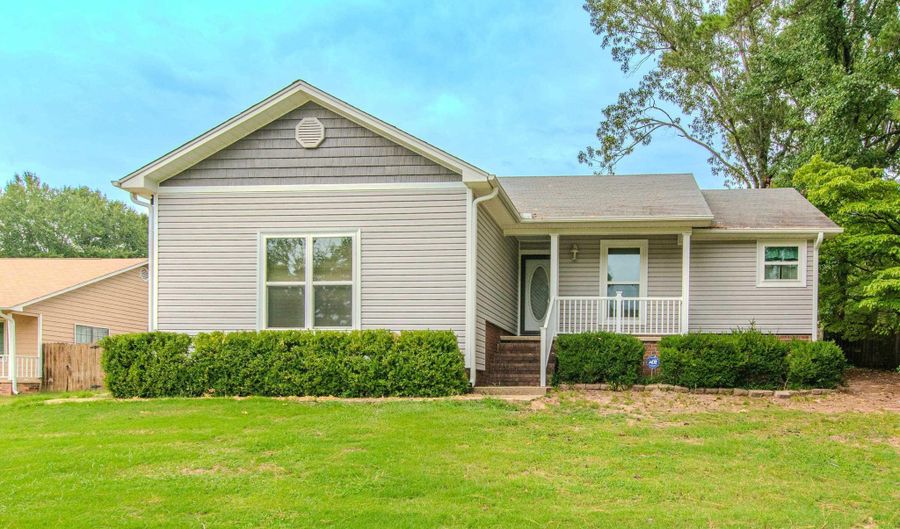 16 Hickory Ridge Dr, Benton, AR 72015 - 3 Beds, 2 Bath