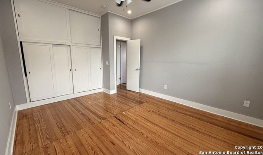 107 Willim 4, Alamo Heights, TX 78209 - 1 Beds, 1 Bath