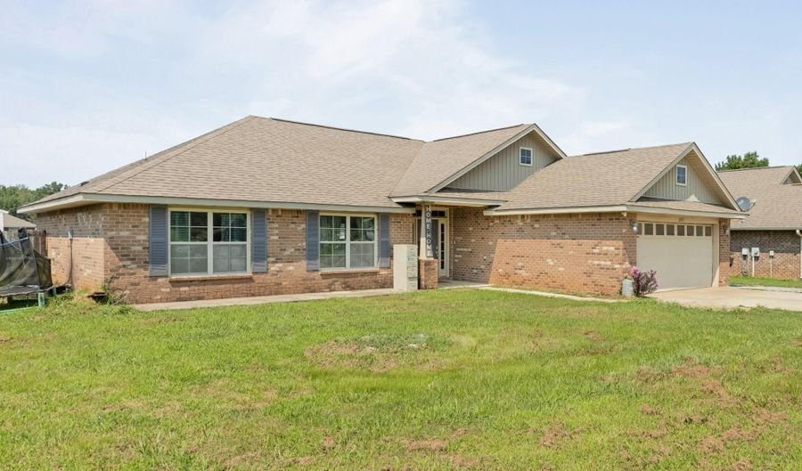 28151 Nuke Whitt Ln, Ardmore, AL 35739 - 4 Beds, 2 Bath