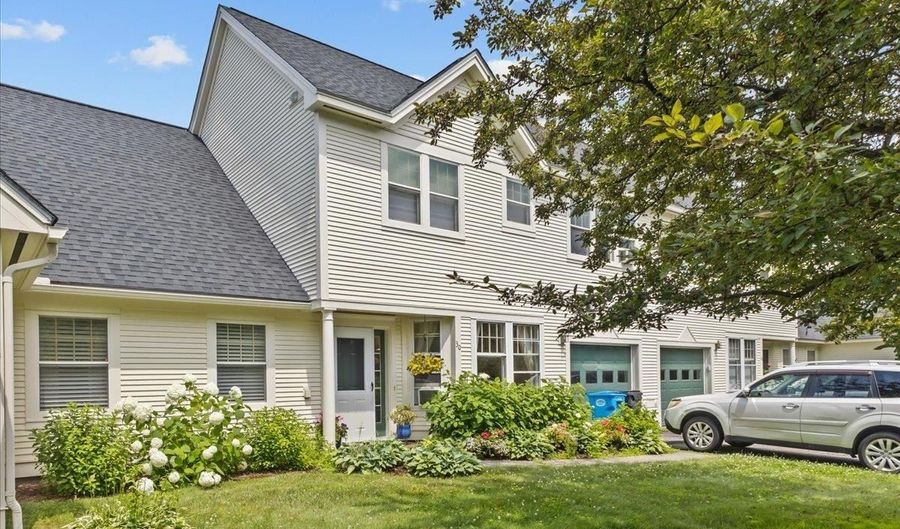 30 Eastman Farm Rd 30, Burlington, VT 05408 - 2 Beds, 3 Bath