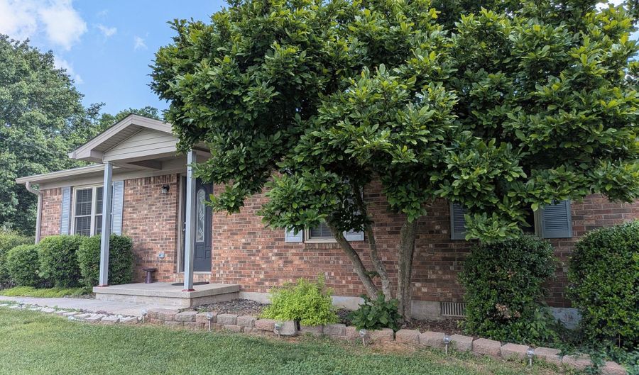 155 Valleyview Dr, Bardstown, KY 40004 - 3 Beds, 1 Bath