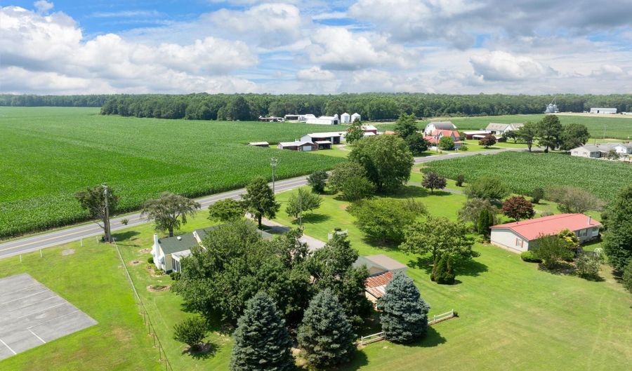 20563 BEAVER DAM Rd, Harbeson, DE 19951 - 2 Beds, 1 Bath