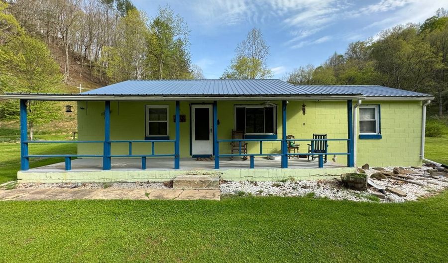 1170 Straight Run Rd, Alum Bridge, WV 26321 - 3 Beds, 1 Bath