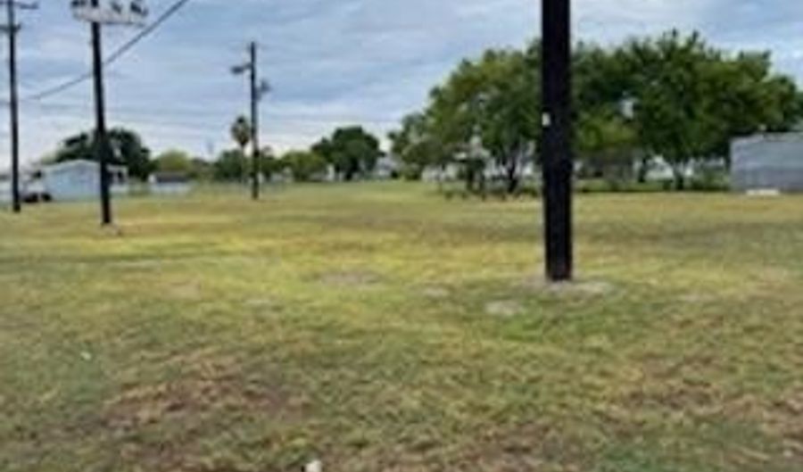 1111 S Commercial St, Aransas Pass, TX 78336 - 0 Beds, 0 Bath