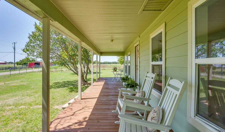 5641 County Road 313a, Alvarado, TX 76009 - 3 Beds, 1 Bath