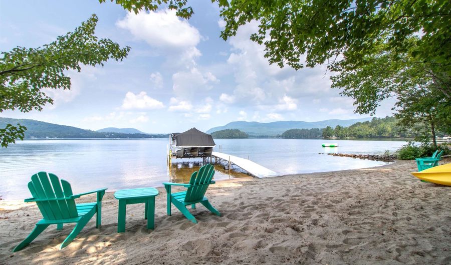 64 Sunset Dr, Brighton, VT 05846 - 2 Beds, 1 Bath