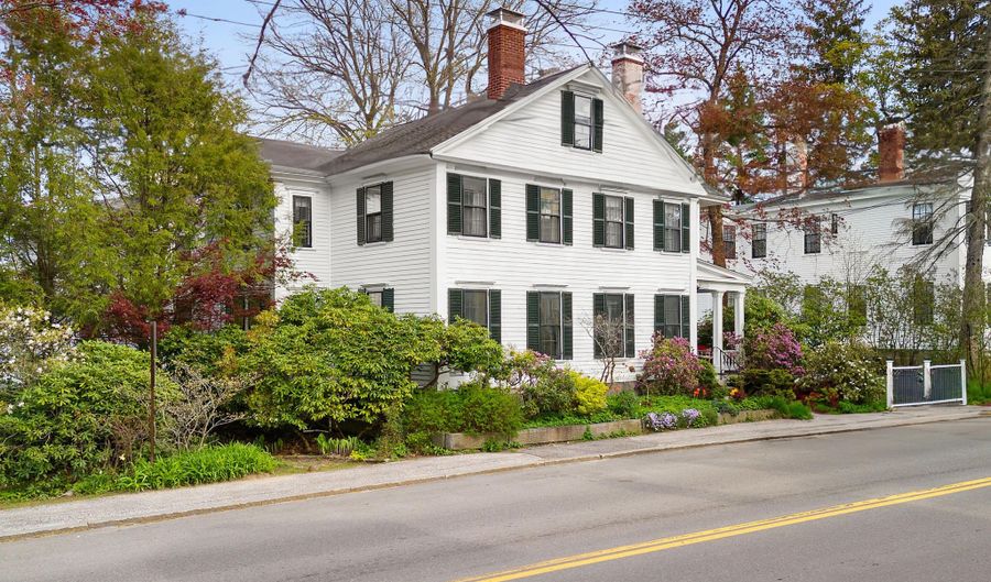 969 Washington St, Bath, ME 04530 - 9 Beds, 0 Bath