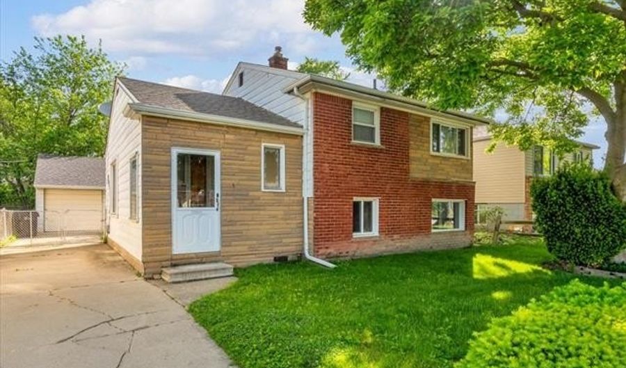 15110 Hanfor Ave, Allen Park, MI 48101 - 3 Beds, 2 Bath