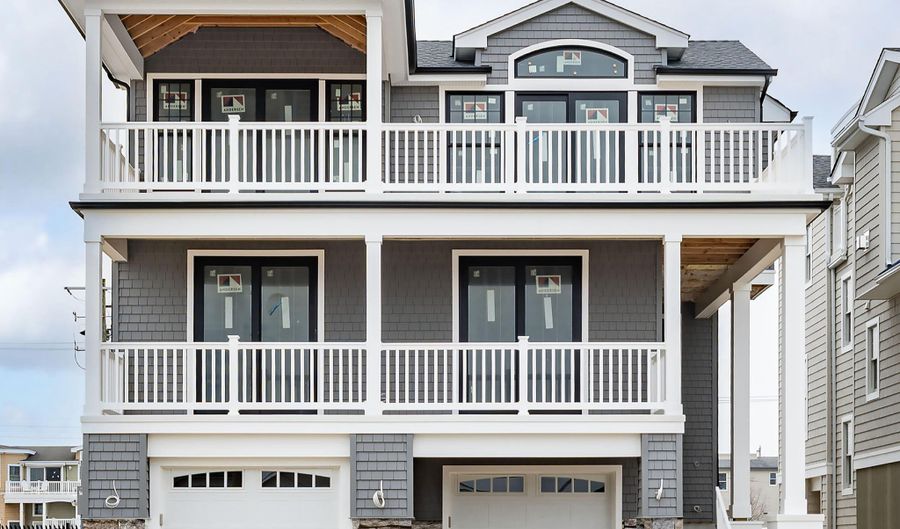 322 Third St, Beach Haven, NJ 08008 - 6 Beds, 6 Bath