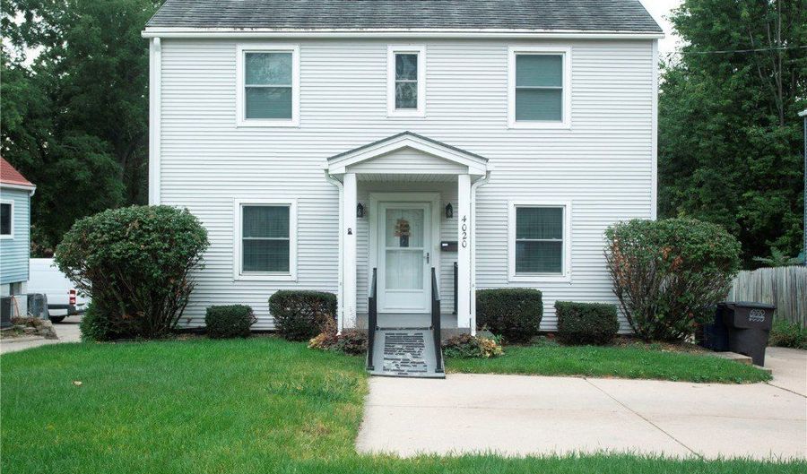 4020 Douglas Ave, Des Moines, IA 50310 - 4 Beds, 2 Bath