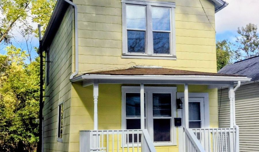 11 Walker St, Athens, OH 45701 - 3 Beds, 1 Bath