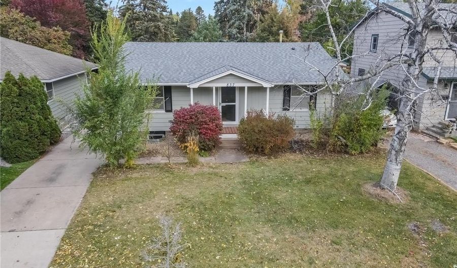 837 Adams St, Anoka, MN 55303 - 3 Beds, 2 Bath