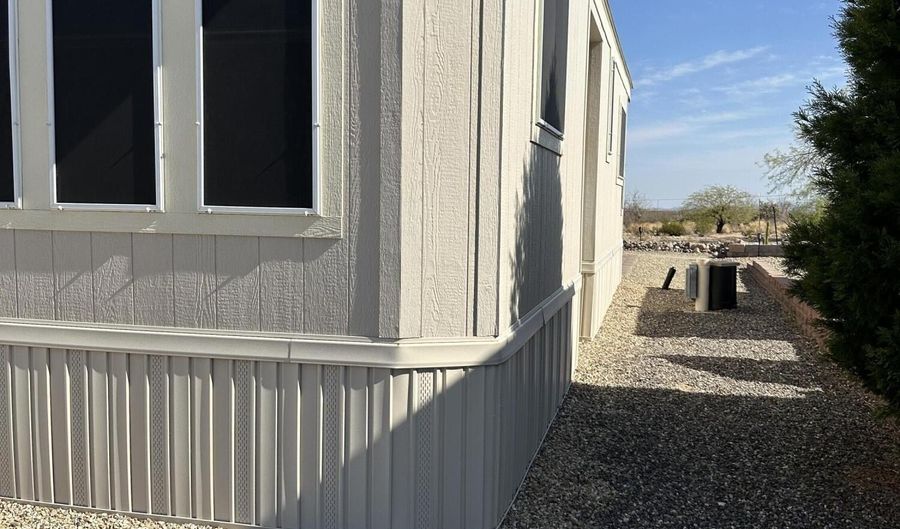 21245 WESTWARD VIEW Rd 248, Congress, AZ 85332 - 1 Beds, 1 Bath