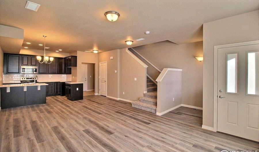888 Winding Brook Dr, Berthoud, CO 80513 - 3 Beds, 3 Bath