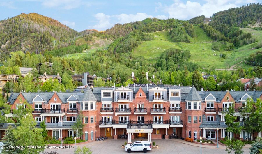 415 E Dean St # 4 Wks 26 27 28 & 29, Aspen, CO 81611 - 2 Beds, 2 Bath