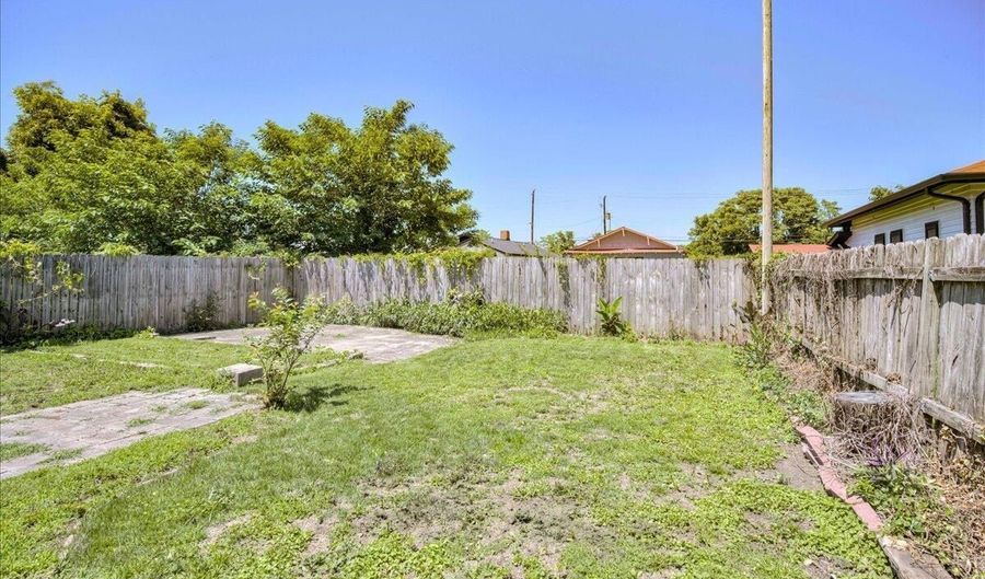 209 Broad St, Augusta, GA 30901 - 4 Beds, 3 Bath