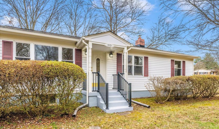 1401 TUCKER Ln, Ashton, MD 20861 - 3 Beds, 2 Bath