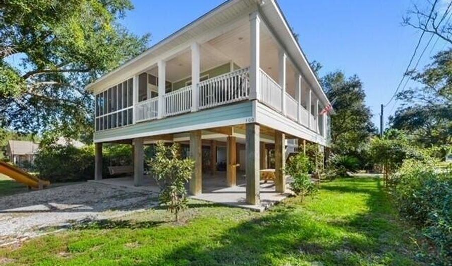 100 Church St, Bay St. Louis, MS 39520 - 3 Beds, 2 Bath