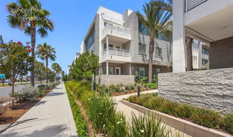 1893 S Union St 121, Anaheim, CA 92805 - 1 Beds, 2 Bath