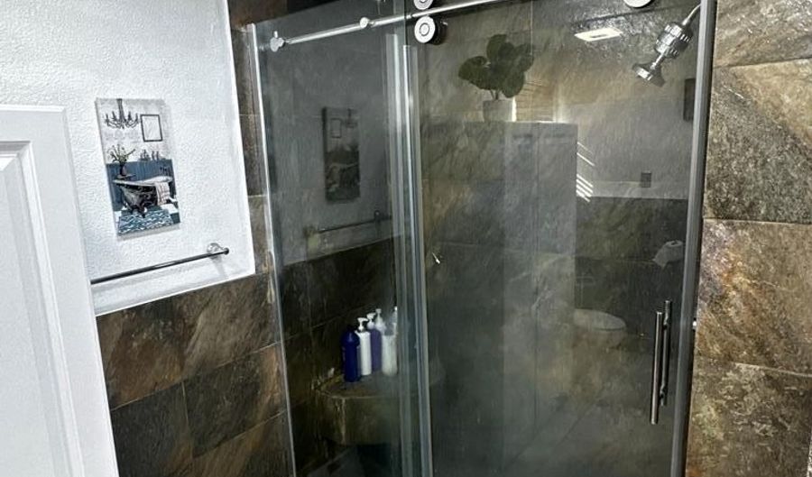 908 Bronstad, Andrews, TX 79714 - 3 Beds, 1 Bath