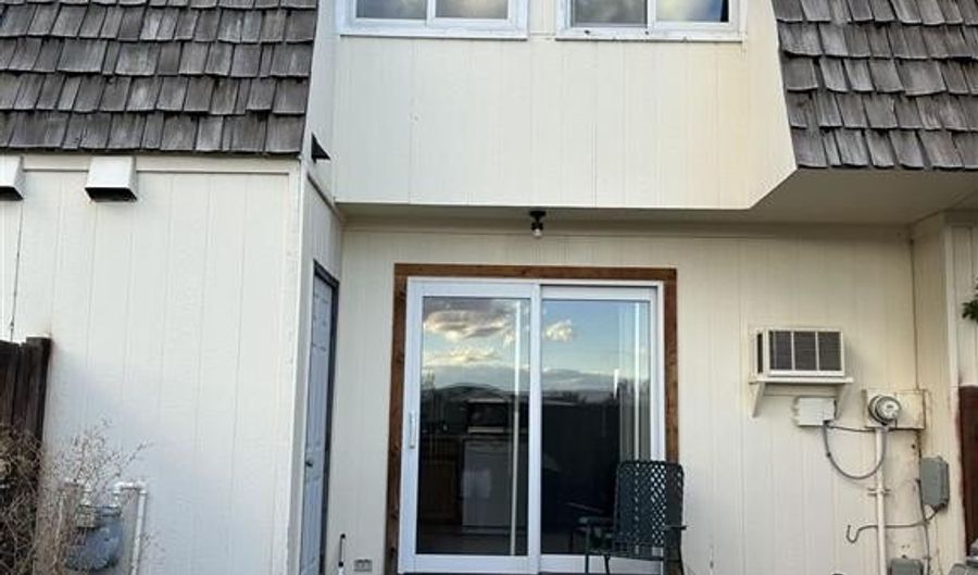 2940 Sheridan Ave, Cody, WY 82414 - 3 Beds, 2 Bath