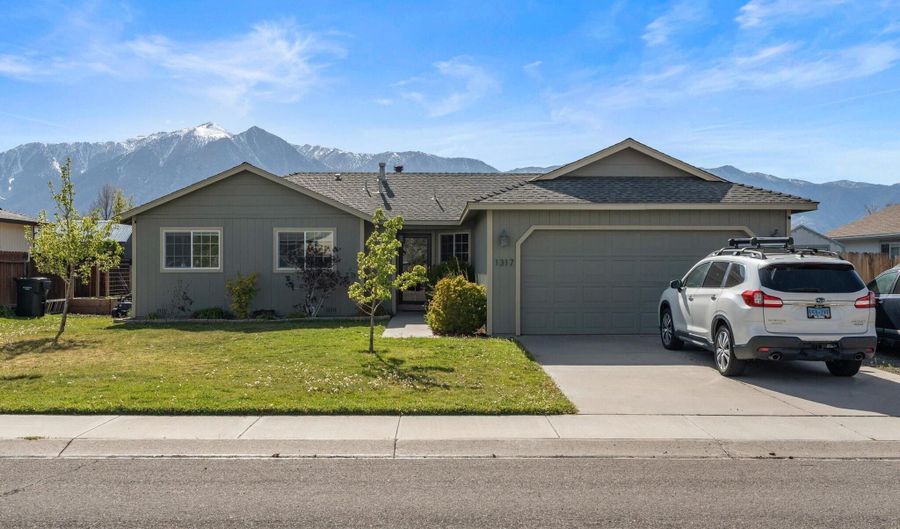 1317 Mary Jo Dr, Gardnerville, NV 89460 - 4 Beds, 2 Bath