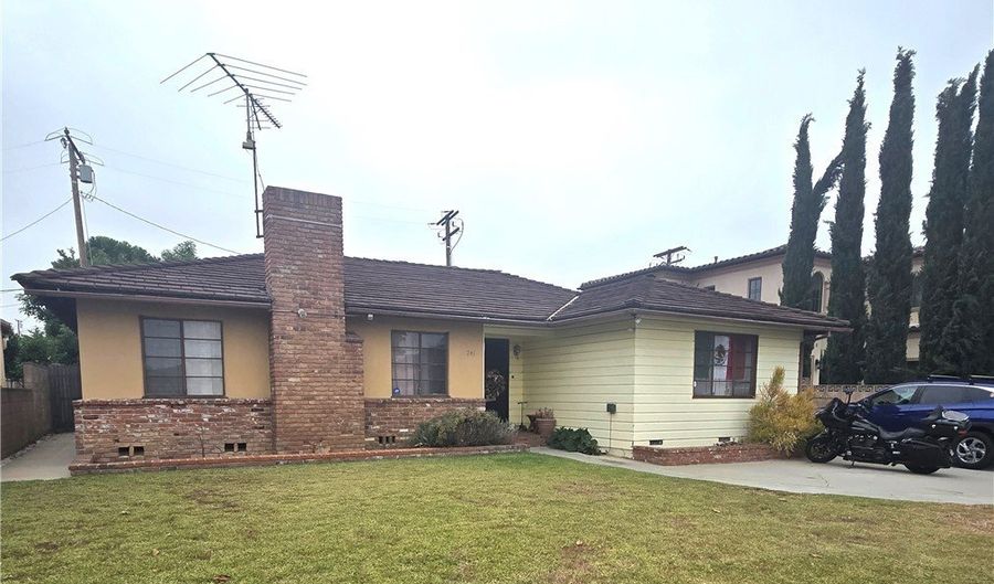 741 Val St, Arcadia, CA 91007 - 2 Beds, 2 Bath