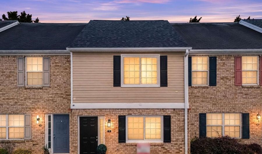 9 Princeton Place Dr, Adairsville, GA 30103 - 2 Beds, 3 Bath