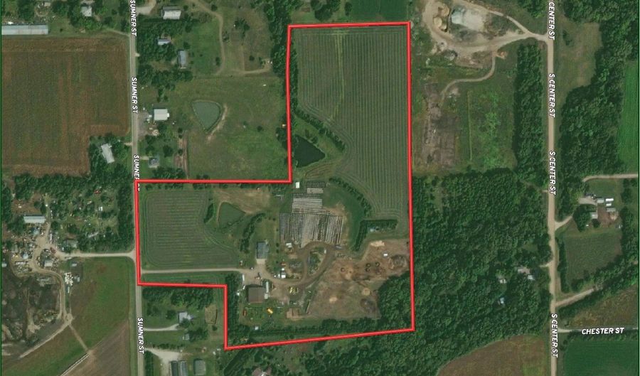 27450 SW 32nd Rd, Beatrice, NE 68319 - 3 Beds, 3 Bath