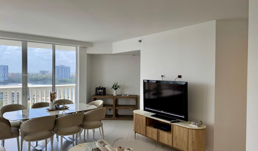 1000 Island Blvd 1410, Aventura, FL 33160 - 2 Beds, 2 Bath