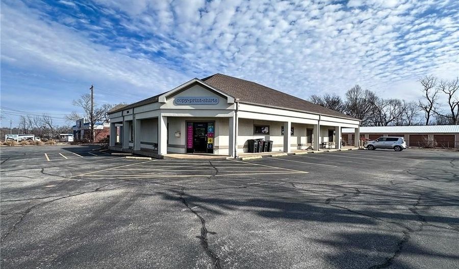 1206 N Walton Blvd 3, Bentonville, AR 72712 - 0 Beds, 0 Bath