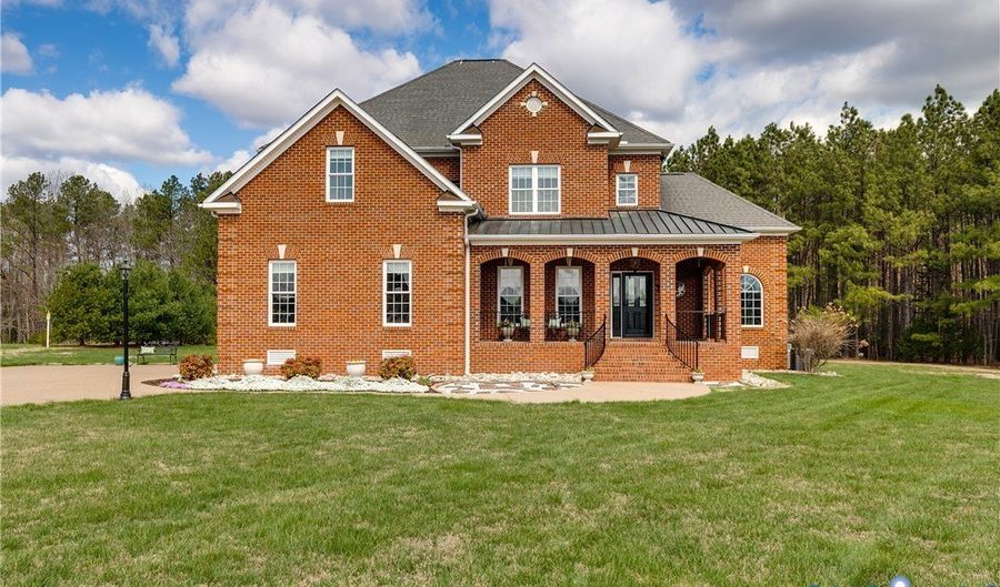 12316 Traylor Field Ln, Ashland, VA 23005 - 5 Beds, 5 Bath