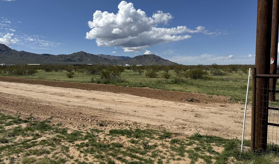 00 XX N 529th Ave Parcel 3B, Aguila, AZ 85320 - 0 Beds, 0 Bath
