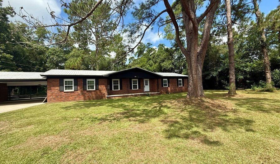 808 Laurel, Adel, GA 31620 - 4 Beds, 3 Bath