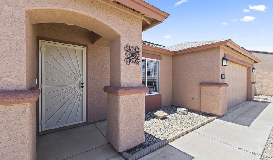 9343 W PINEVETA Dr, Arizona City, AZ 85123 - 3 Beds, 2 Bath