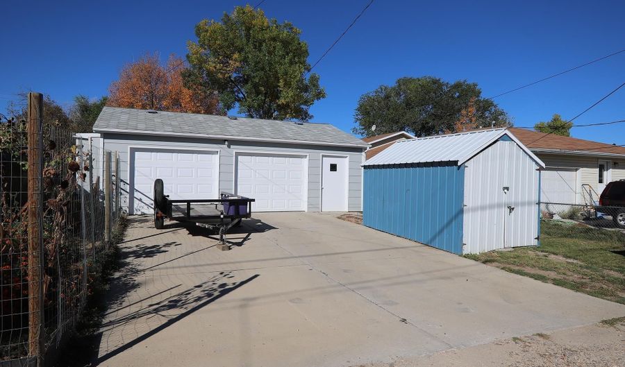 29 N Desmet Ave, Buffalo, WY 82834 - 2 Beds, 2 Bath