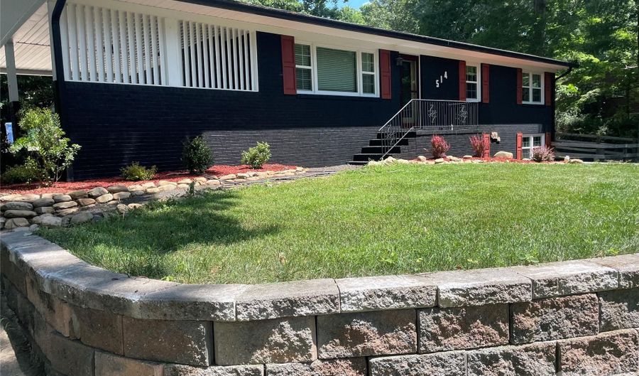 514 Crestview Dr, Albemarle, NC 28001 - 3 Beds, 2 Bath