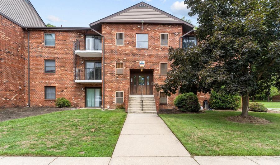 6 CHASE HALL, Dover, DE 19904 - 3 Beds, 3 Bath