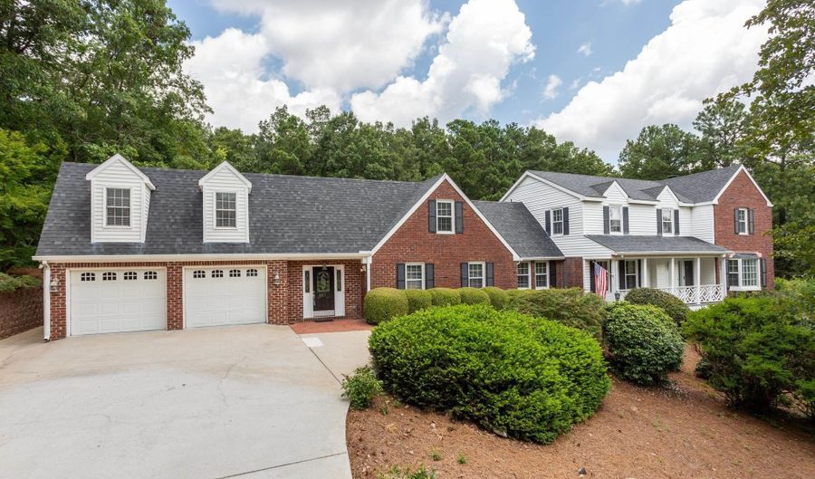 2327 RIDGEVIEW Rd, Anniston, AL 36207 - 4 Beds, 5 Bath