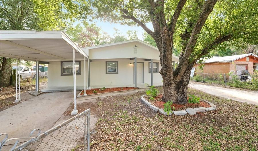 114 SHELTON Ave, Auburndale, FL 33823 - 3 Beds, 2 Bath