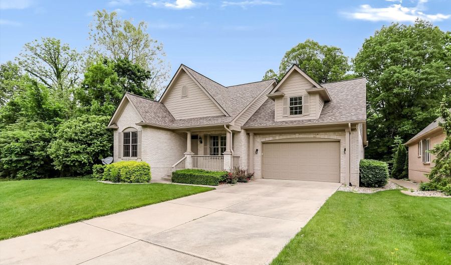 4380 Nottinghill Dr, Avon, IN 46123 - 3 Beds, 2 Bath