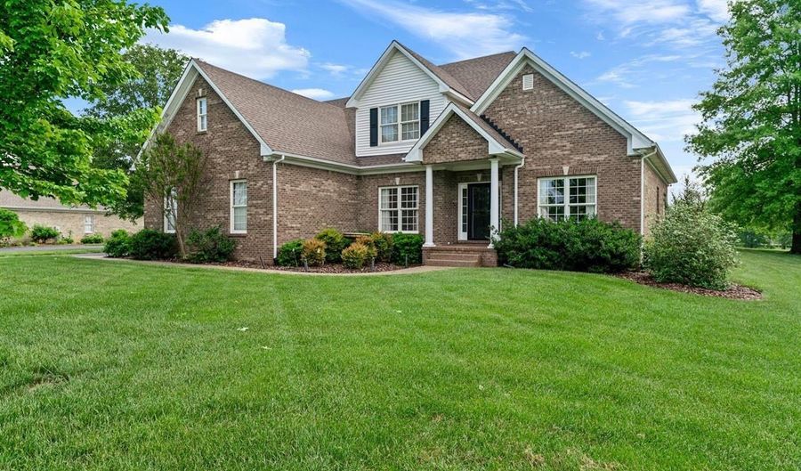 100 Stagecoach Dr, Alvaton, KY 42122 - 4 Beds, 3 Bath