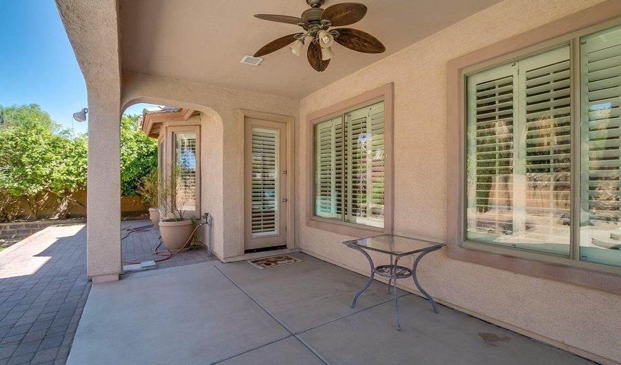 2892 E BEECHNUT Pl, Chandler, AZ 85249 - 6 Beds, 5 Bath