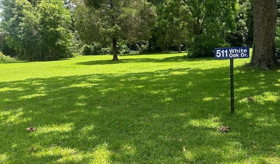 511 White Oak, Brookhaven, MS 39601 - 0 Beds, 0 Bath
