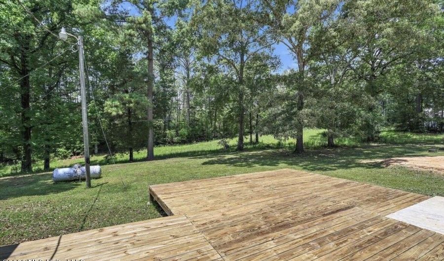 2713 Highway 471, Brandon, MS 39047 - 5 Beds, 3 Bath
