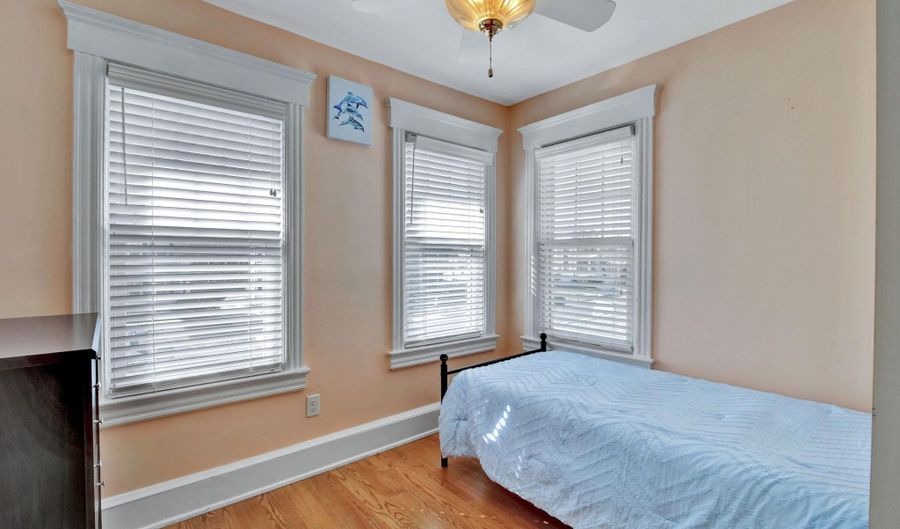 106 10th Ave, Belmar, NJ 07719 - 6 Beds, 3 Bath