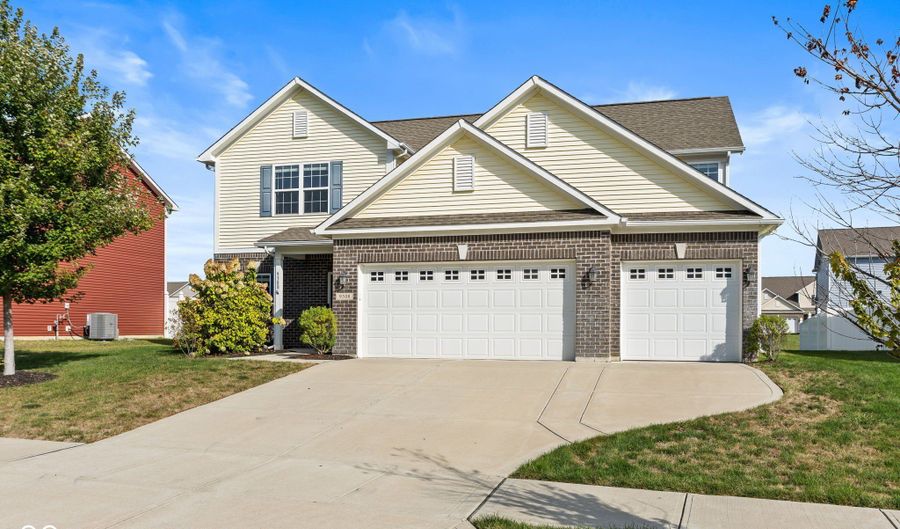 9308 Foudray Cir N, Avon, IN 46123 - 4 Beds, 3 Bath