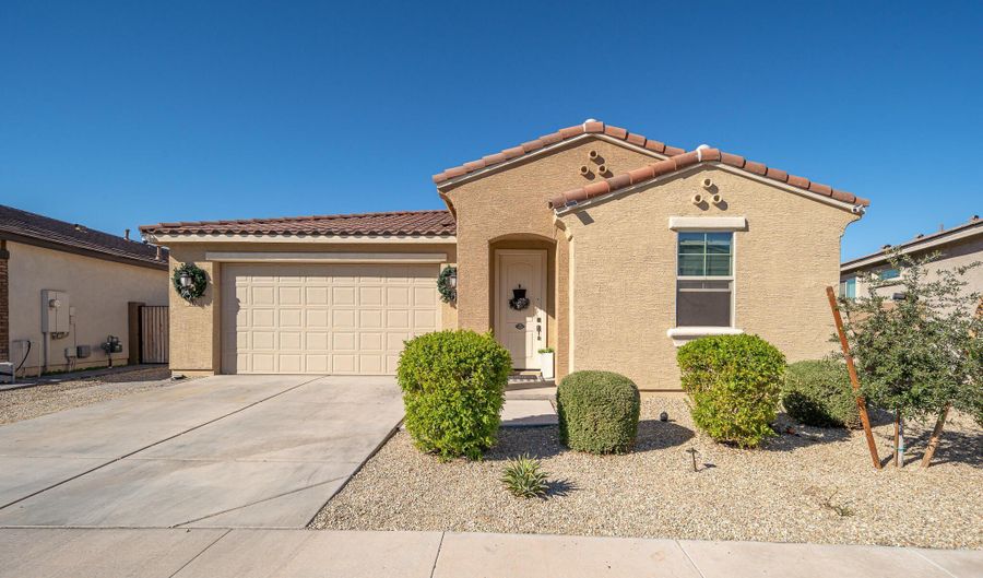 964 N 110TH Ave, Avondale, AZ 85323 - 4 Beds, 2 Bath
