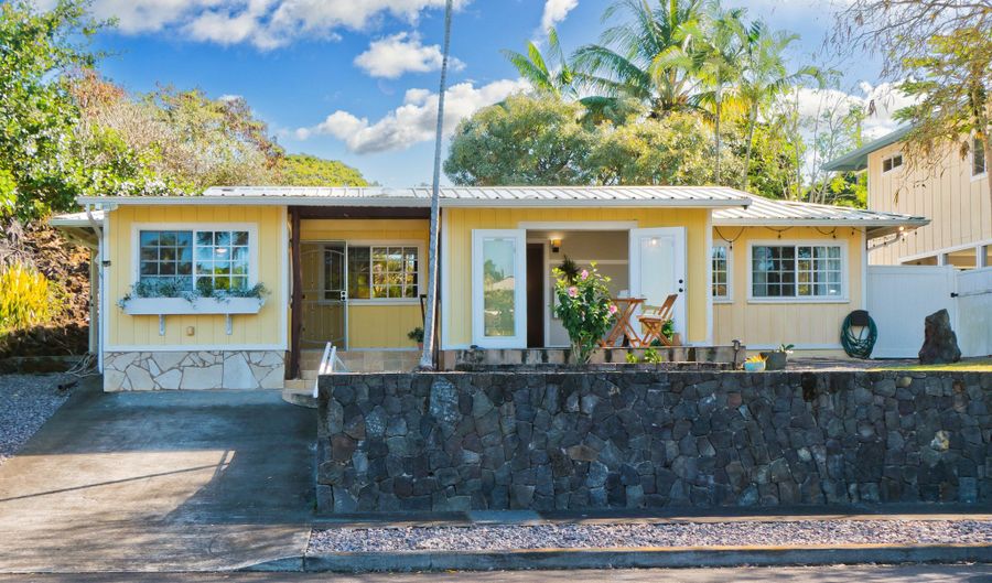 75-5787 LOPEKA Pl, Kailua Kona, HI 96740 - 3 Beds, 2 Bath