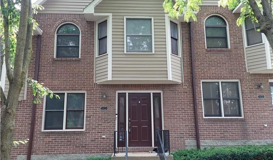 496 E 10th St, Indianapolis, IN 46202 - 2 Beds, 2 Bath